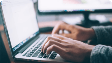 The Benefits of Hiring Freelancers